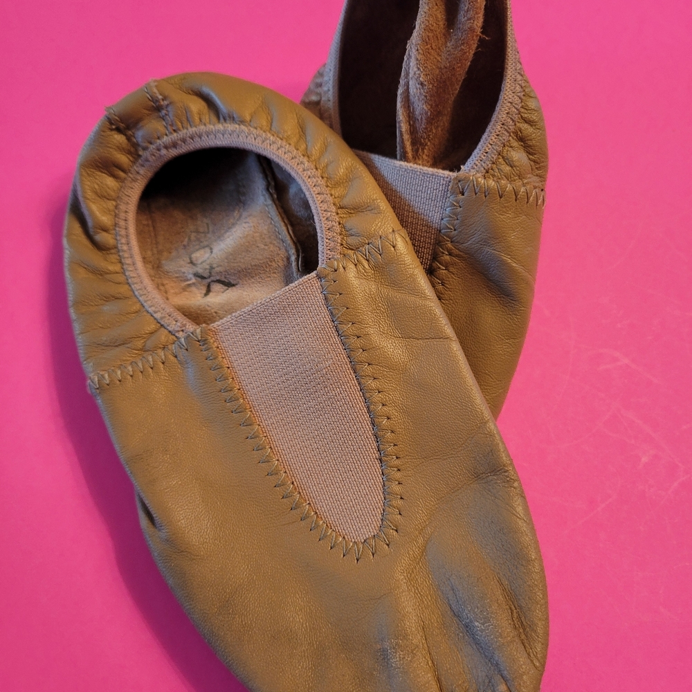 BLOCH JAZZ SHOES